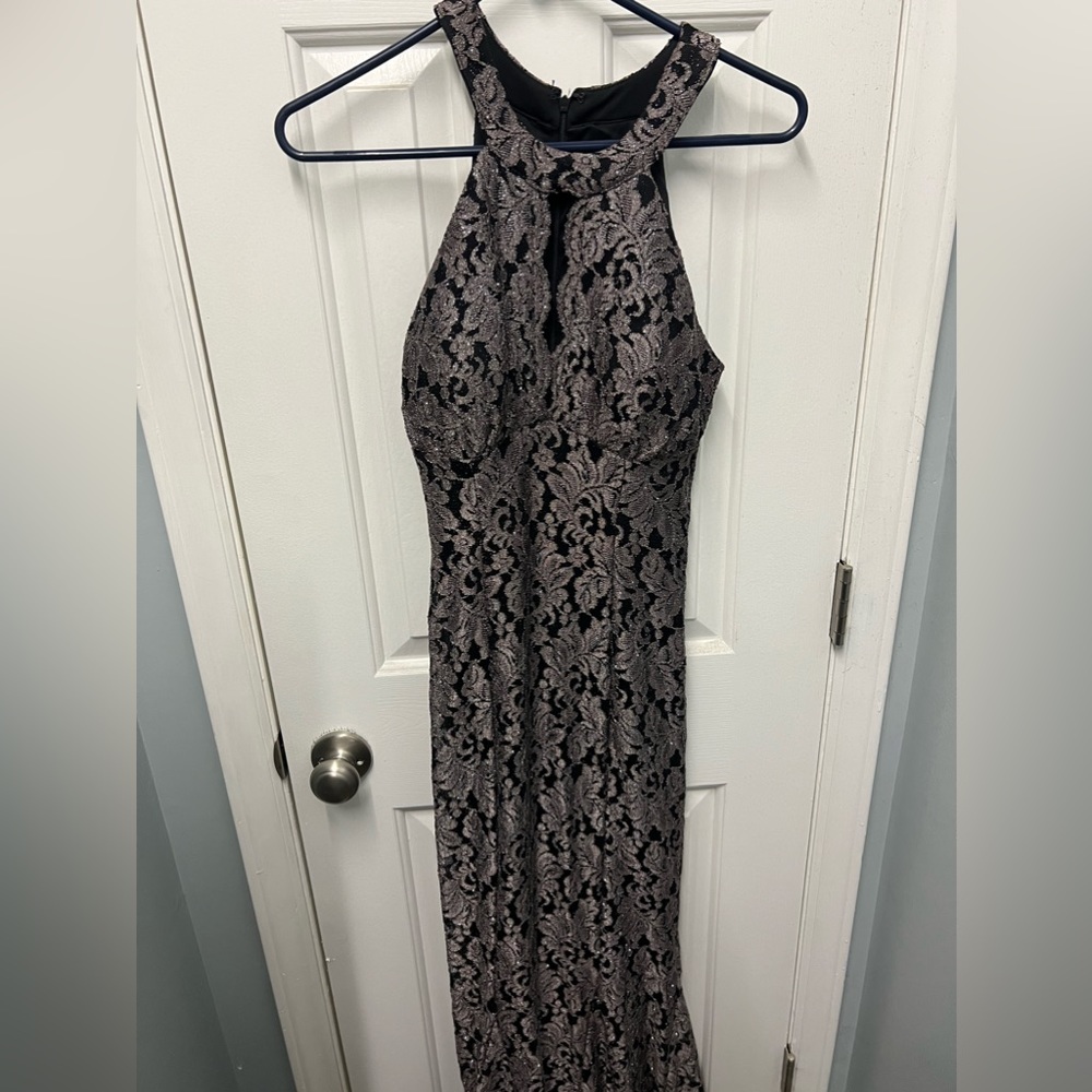 Body con bronze and black formal dress. Size 6 Brand Nightway